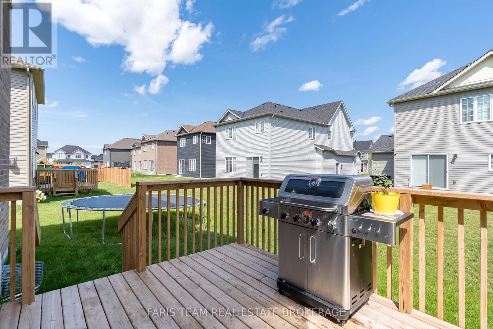207 Cubitt Street, Clearview, Ontario  L0M 1S0 - Photo 28 - S13695654