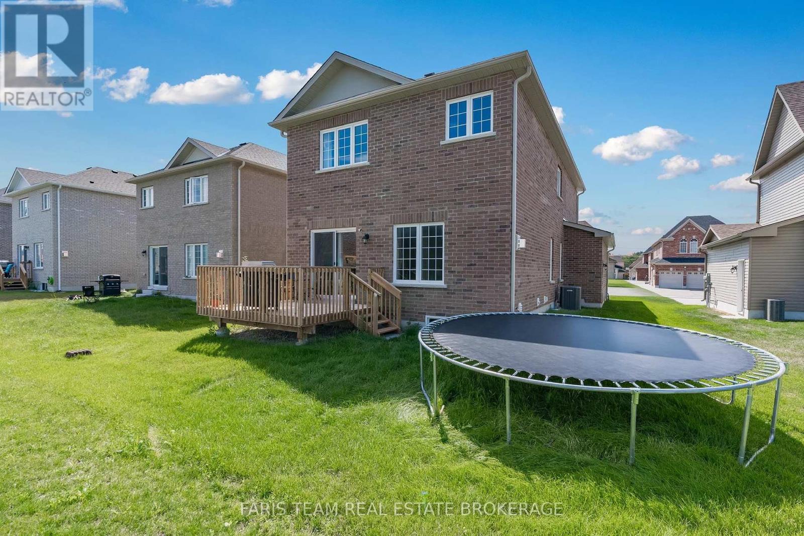 207 Cubitt Street, Clearview, Ontario  L0M 1S0 - Photo 32 - S13695654
