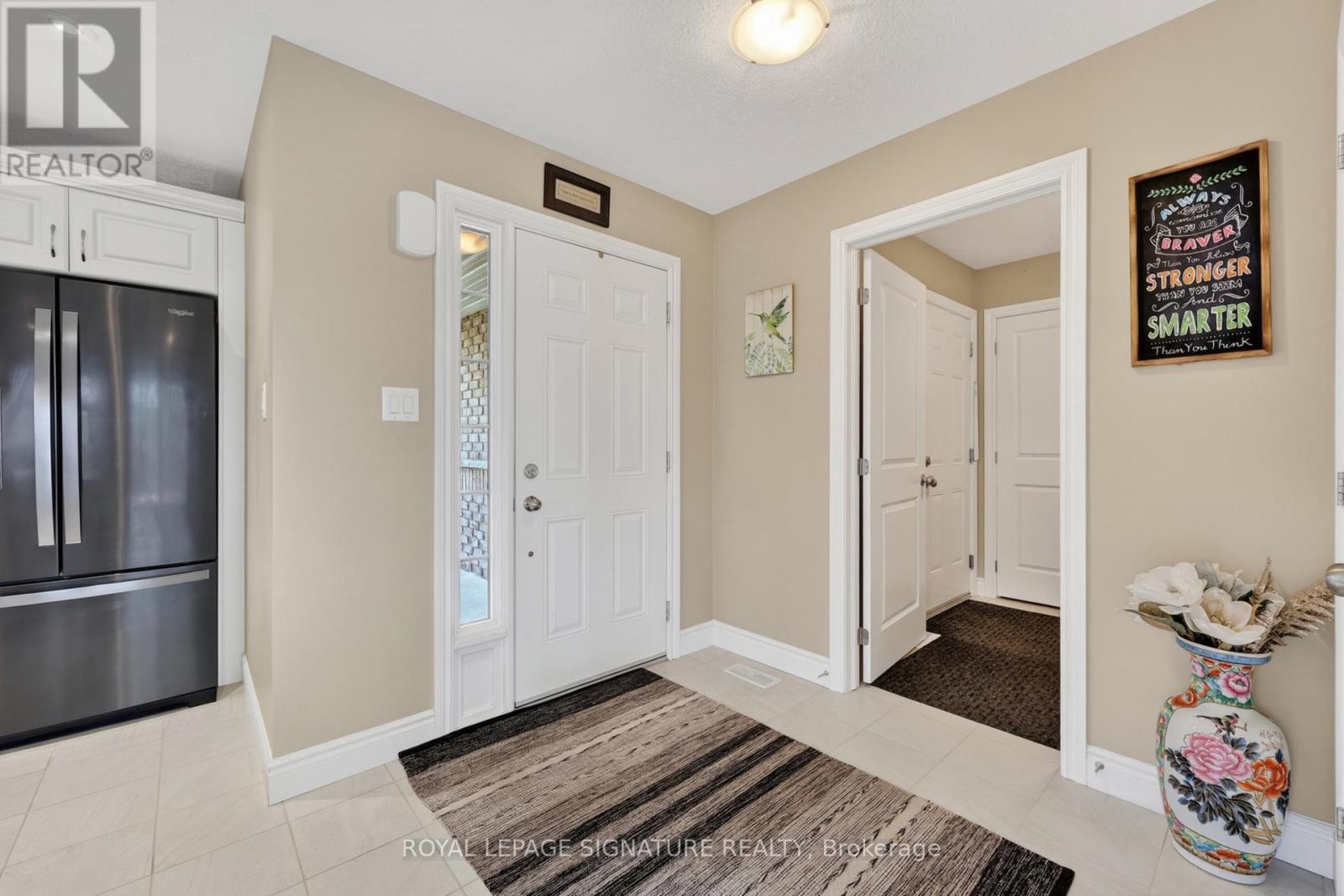 22 Hunter Avenue, Tay, Ontario  L0K 2A0 - Photo 12 - S13695722