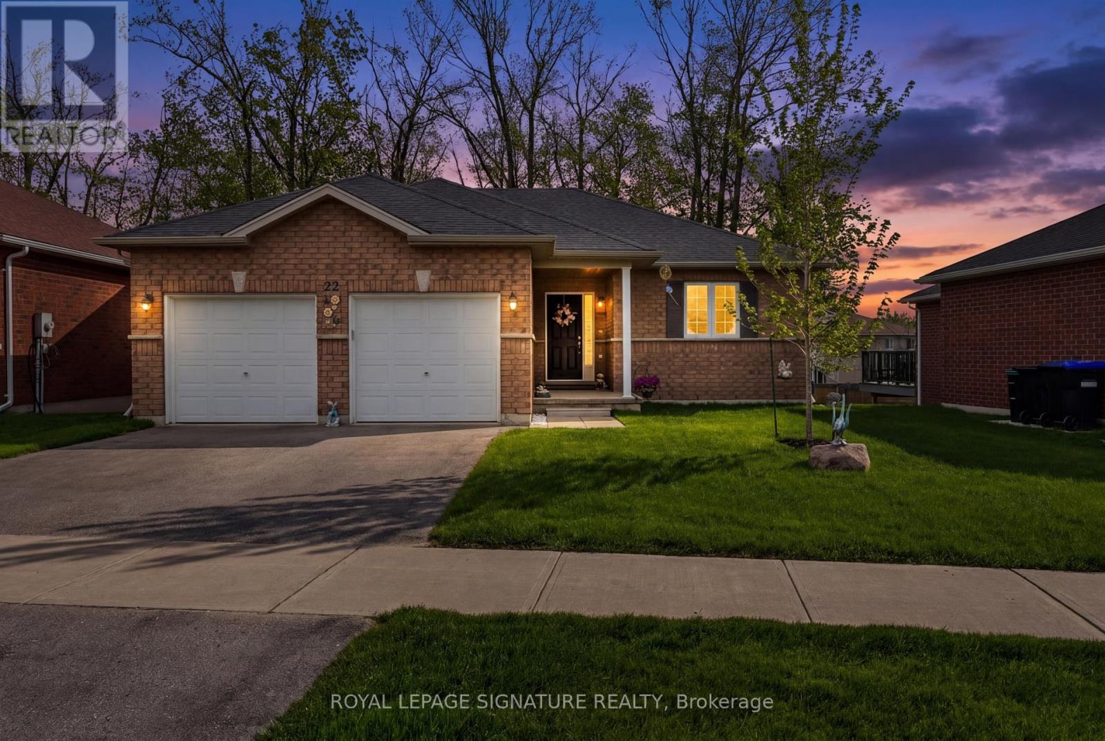 22 Hunter Avenue, Tay, Ontario  L0K 2A0 - Photo 50 - S13695722