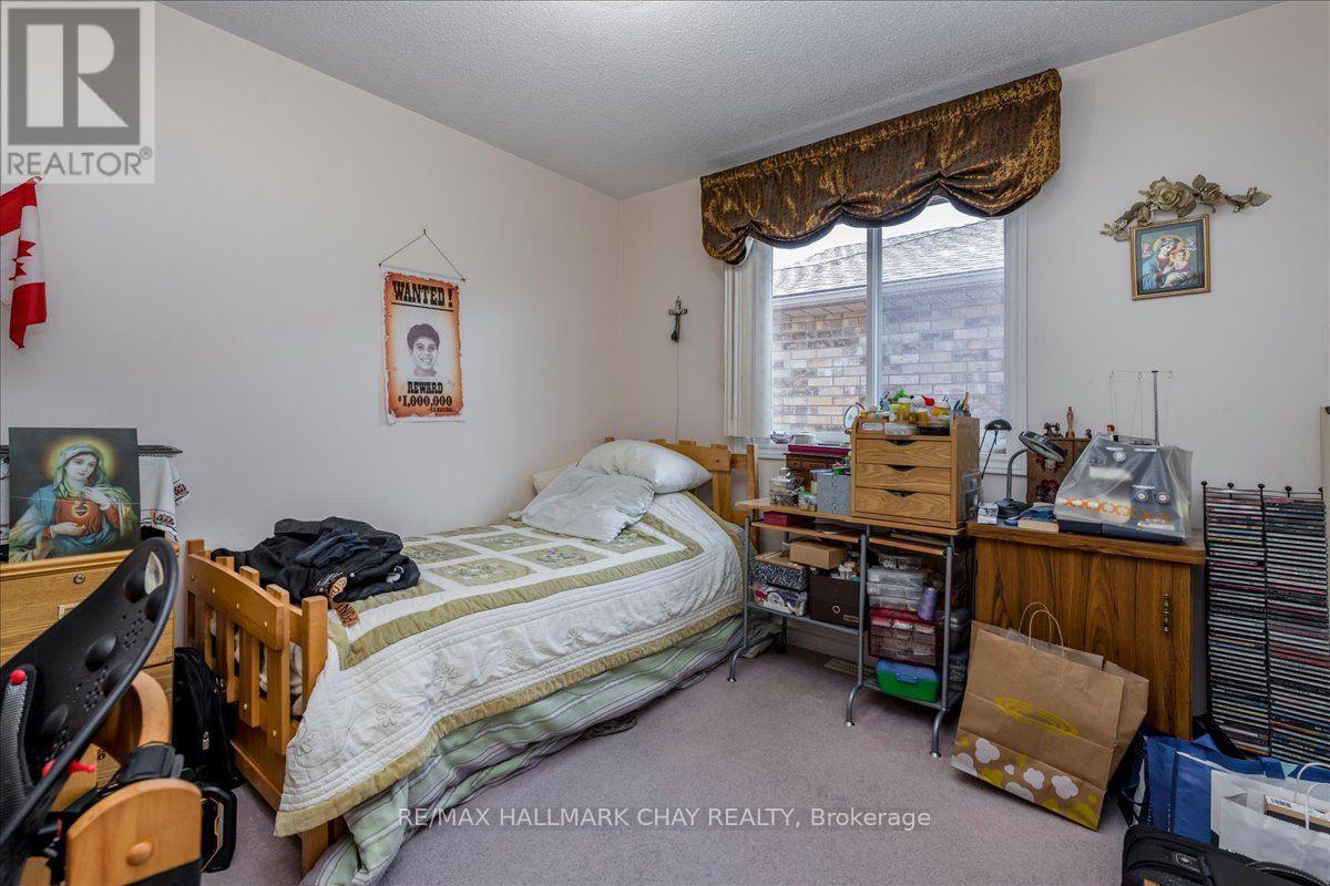 245 Pringle Drive, Barrie, Ontario  L4N 0P4 - Photo 16 - S13695804