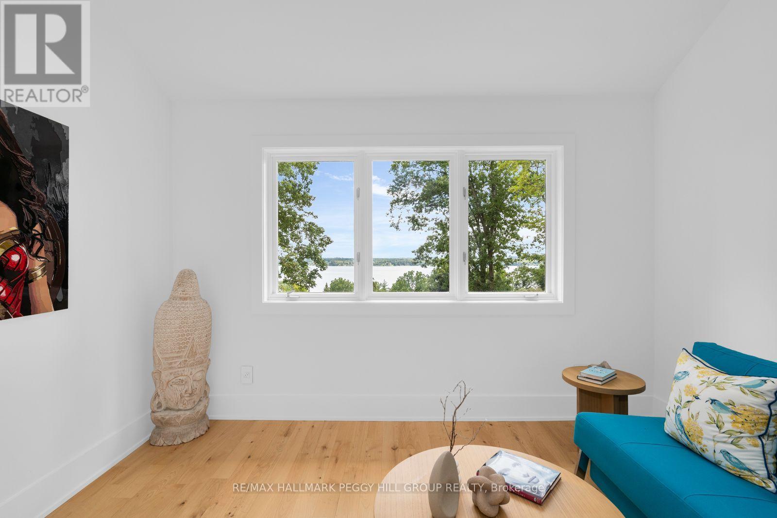 11 Crestwood Drive, Barrie, Ontario  L4M 7C8 - Photo 12 - S13695834