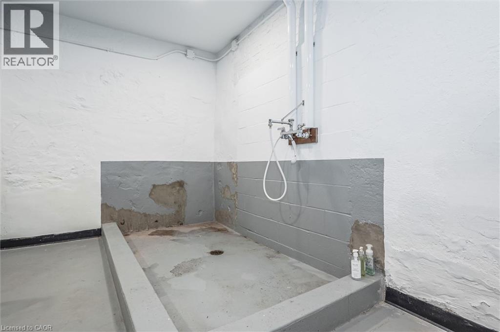 19 Guelph Avenue Unit# 202, Cambridge, Ontario  N3C 1A2 - Photo 36 - 40857207