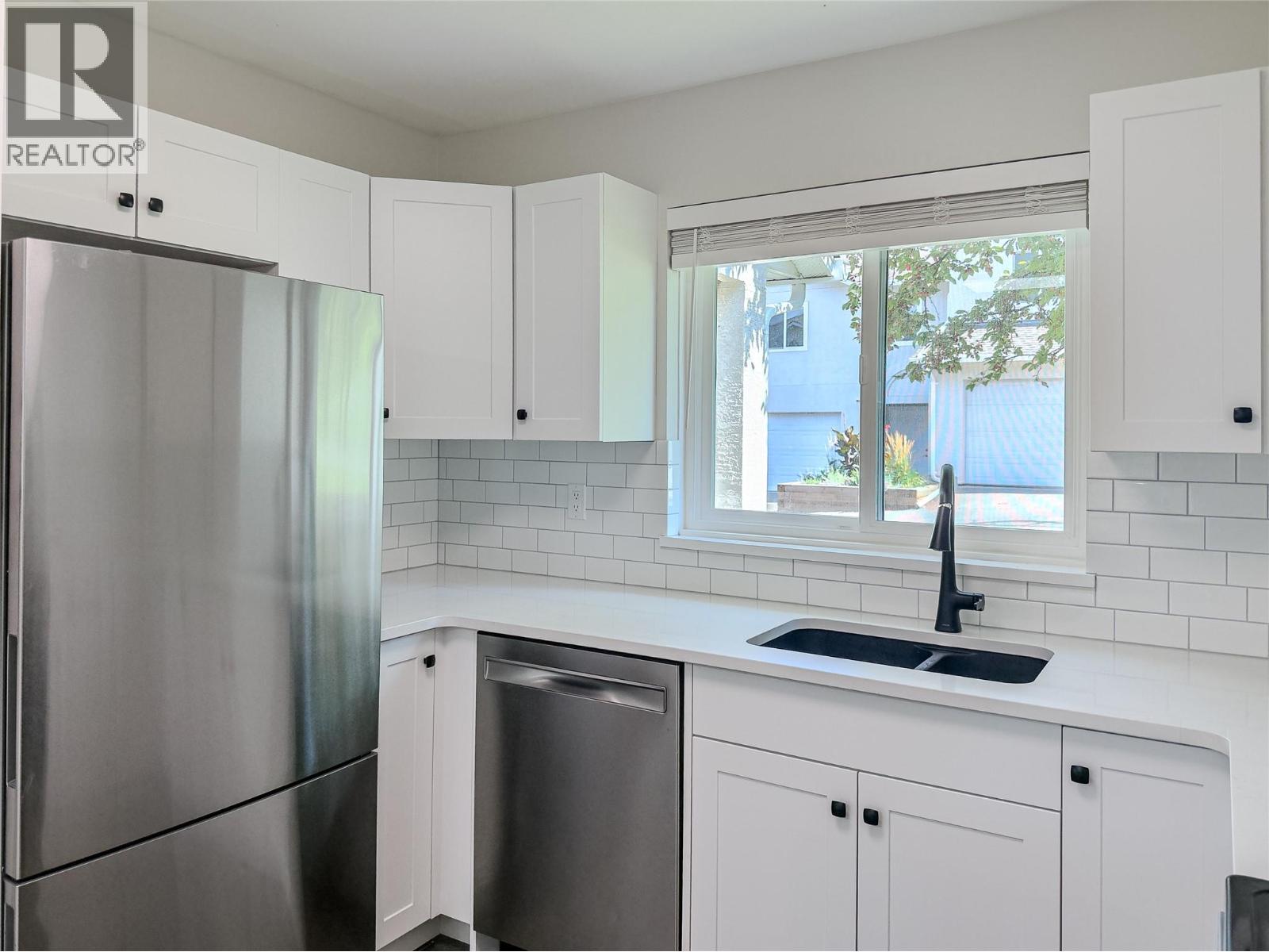 2050 Qu'appelle Boulevard Unit# 26, Kamloops, British Columbia  V2E 2R4 - Photo 5 - 10397606