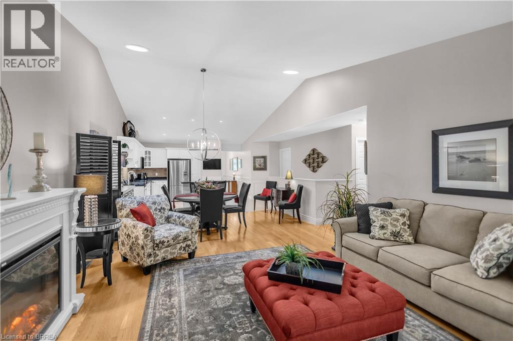 633 Park Road N Unit# 13, Brantford, Ontario  N3R 8B6 - Photo 10 - 40855695