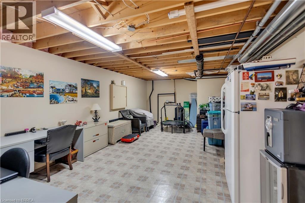 633 Park Road N Unit# 13, Brantford, Ontario  N3R 8B6 - Photo 25 - 40855695