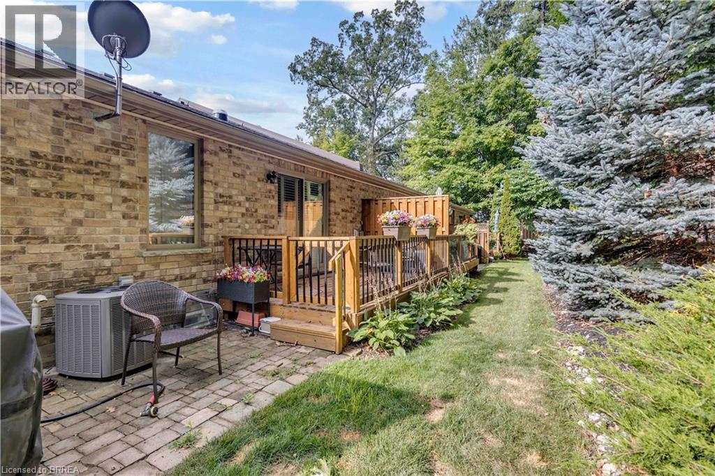 633 Park Road N Unit# 13, Brantford, Ontario  N3R 8B6 - Photo 29 - 40855695