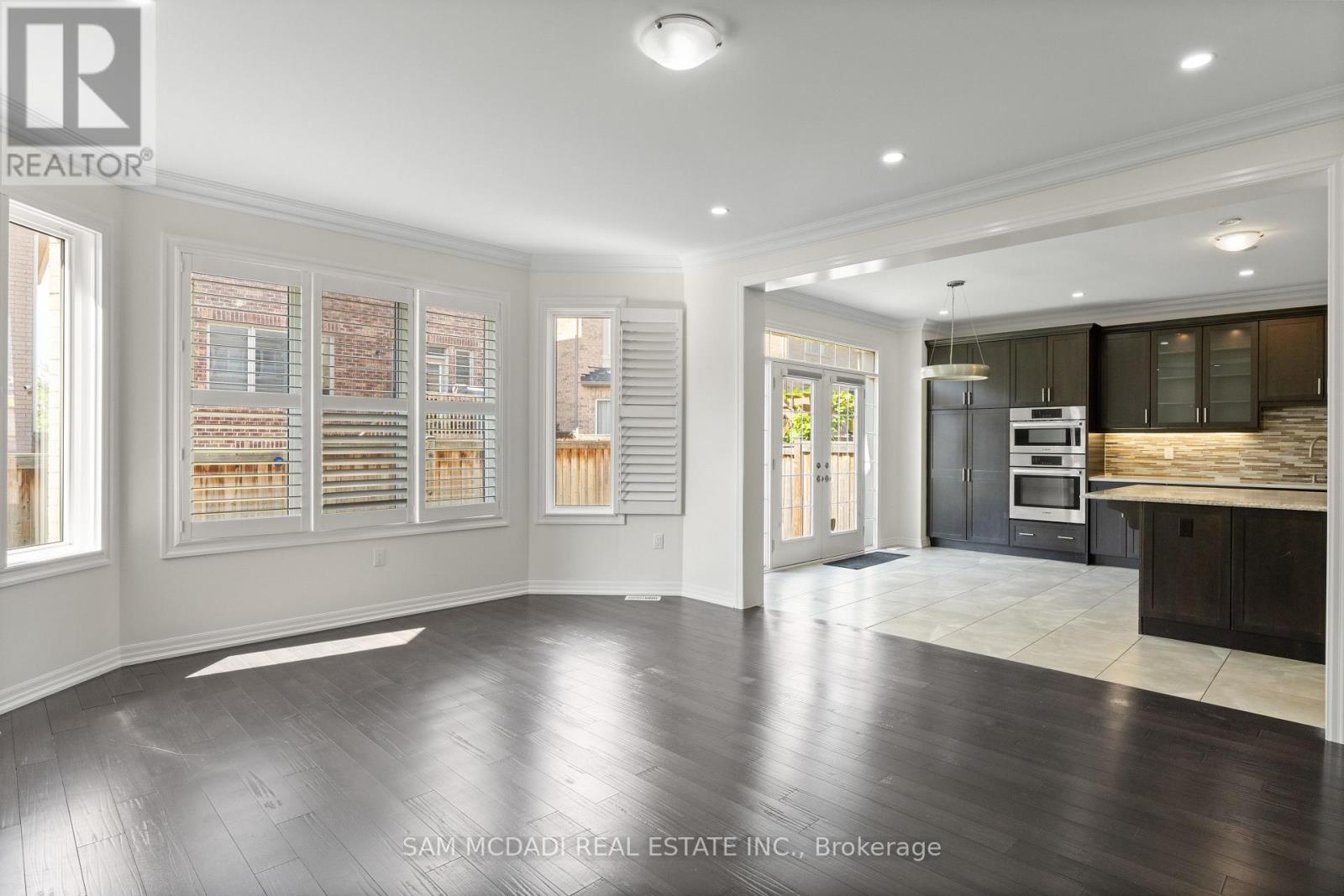 93 Wheat Boom Drive, Oakville, Ontario  L6H 0M9 - Photo 14 - W13695522