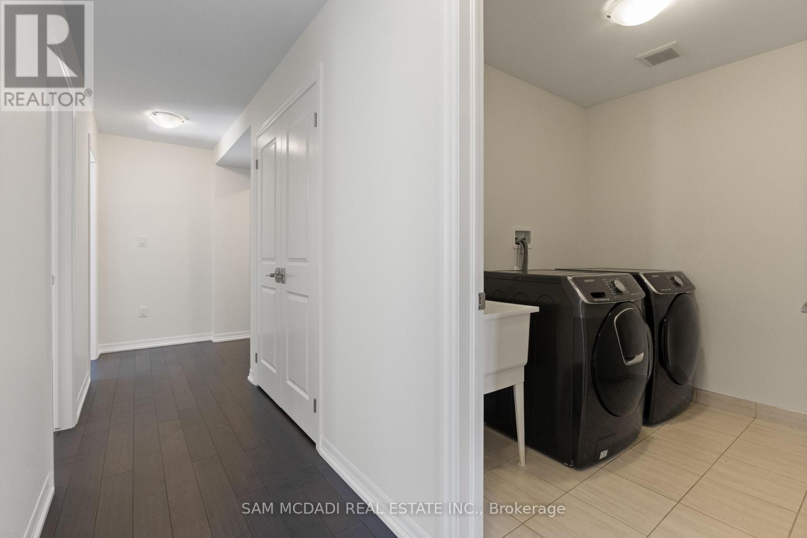 93 Wheat Boom Drive, Oakville, Ontario  L6H 0M9 - Photo 19 - W13695522