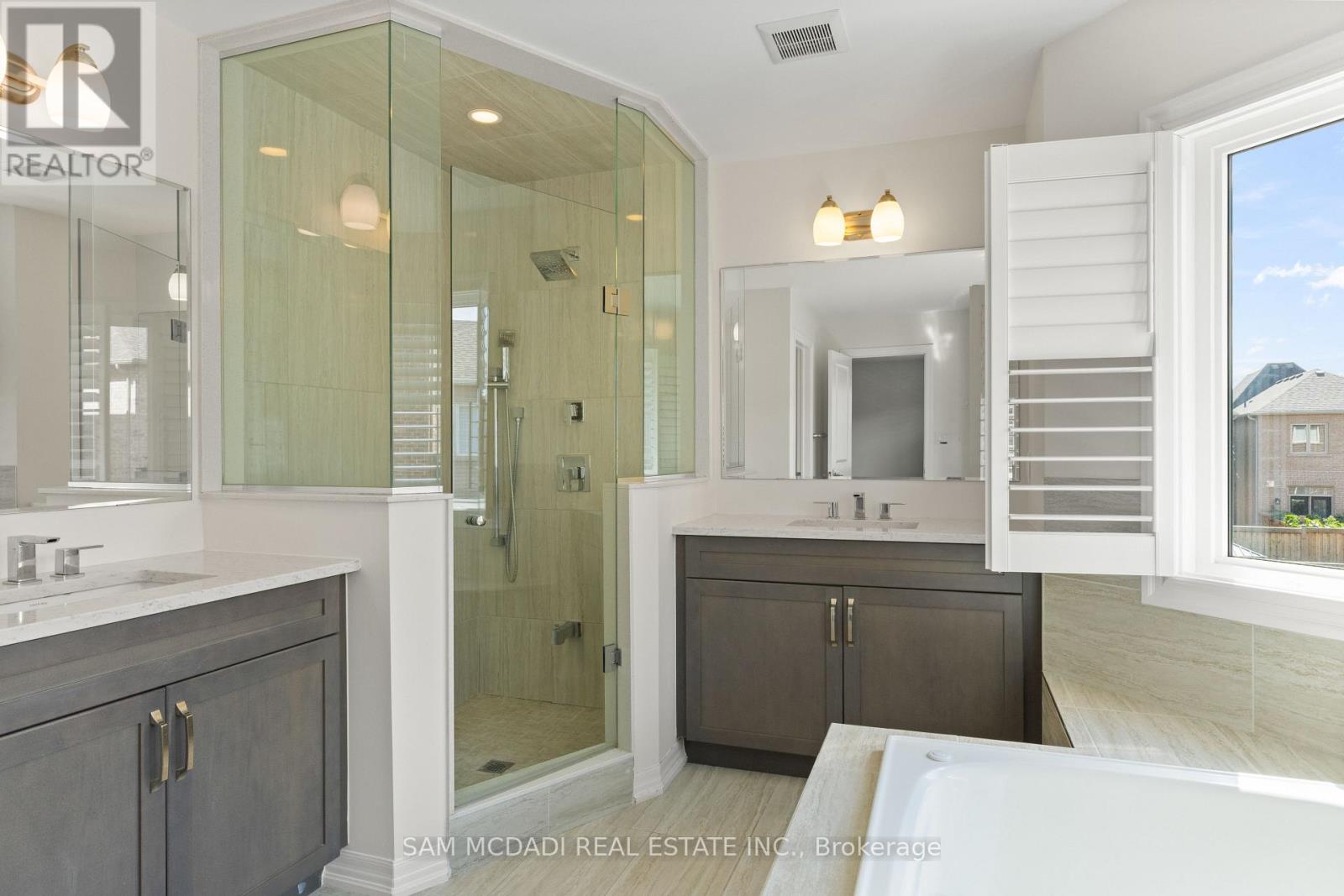 93 Wheat Boom Drive, Oakville, Ontario  L6H 0M9 - Photo 32 - W13695522
