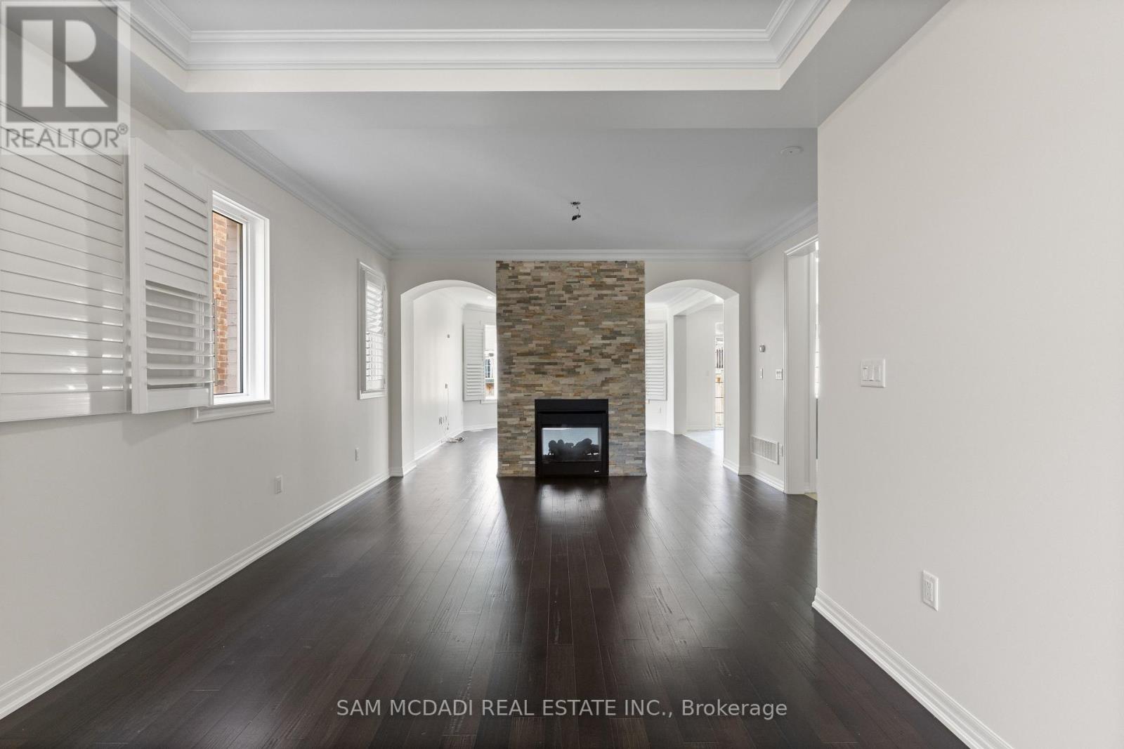 93 Wheat Boom Drive, Oakville, Ontario  L6H 0M9 - Photo 5 - W13695522