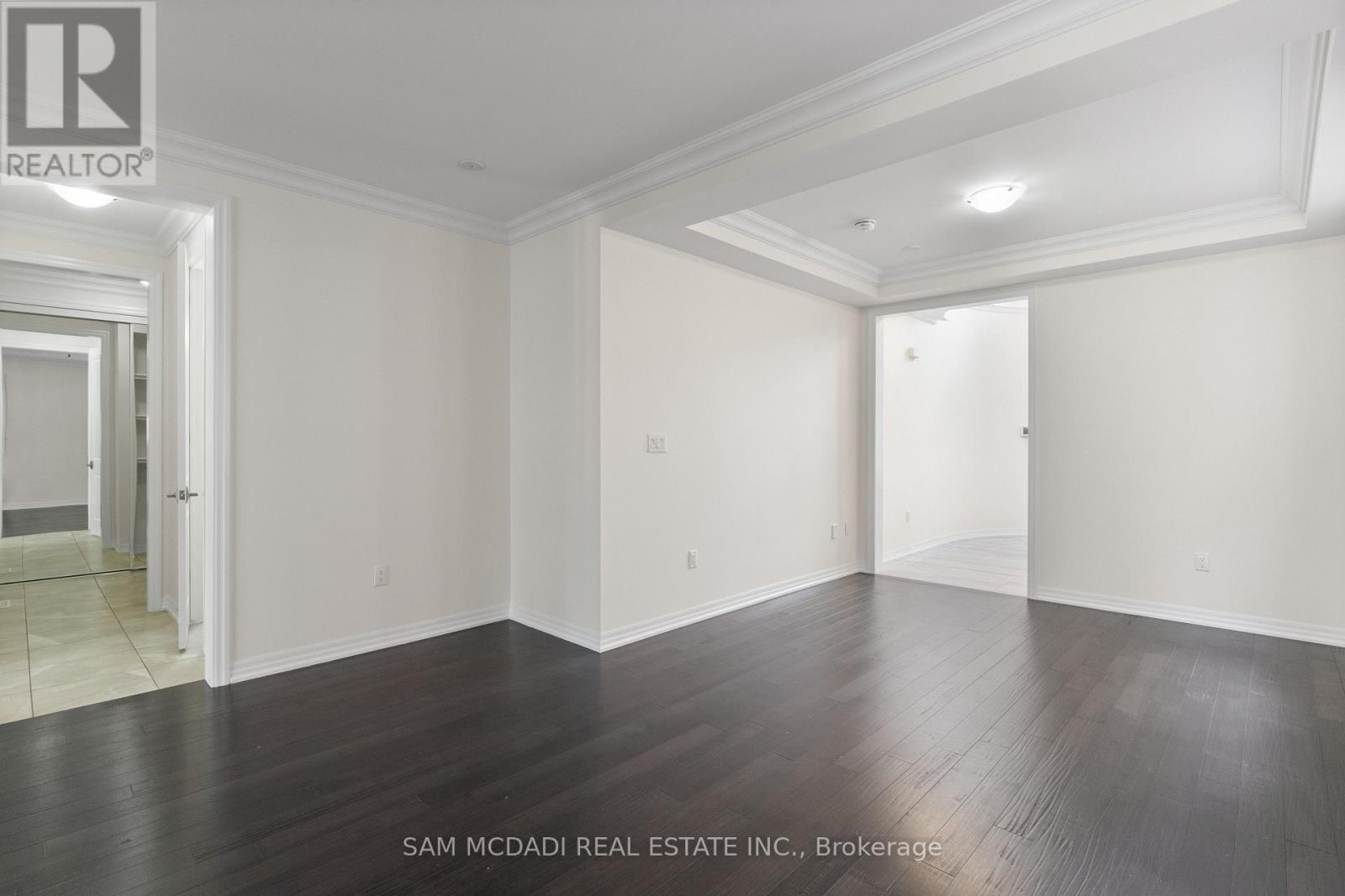 93 Wheat Boom Drive, Oakville, Ontario  L6H 0M9 - Photo 7 - W13695522