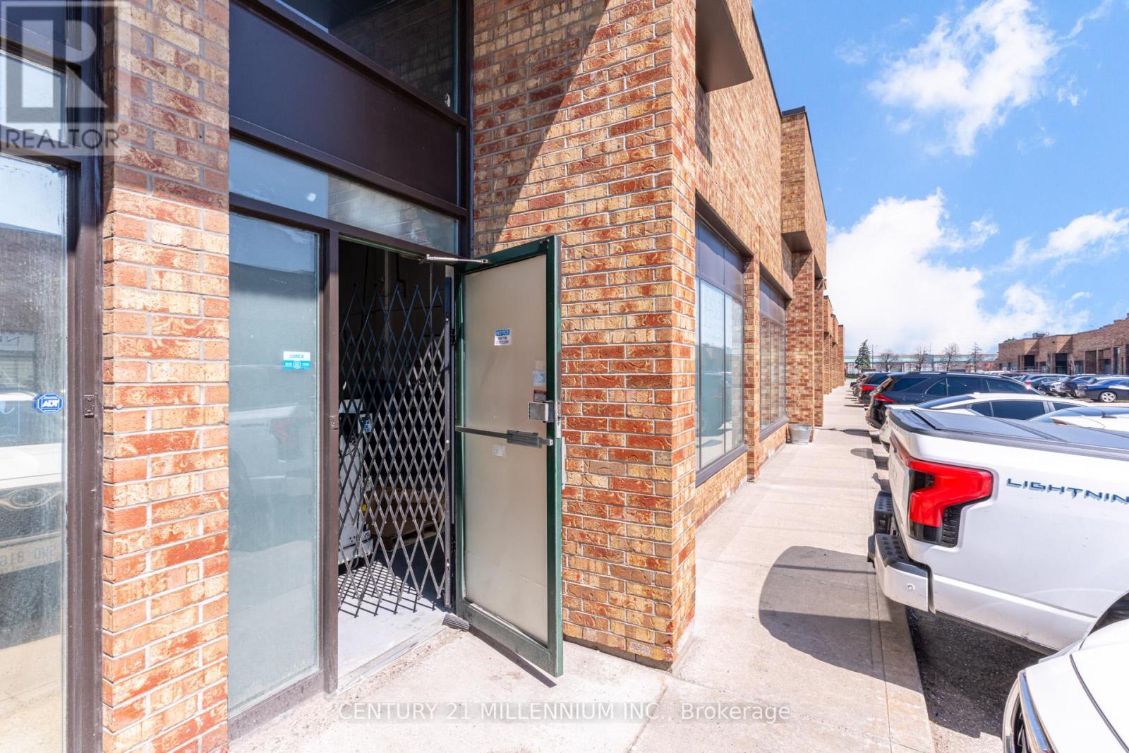 17, 18 & 19 - 6730 Davand Drive, Mississauga, Ontario  L5T 2K8 - Photo 7 - W13695674