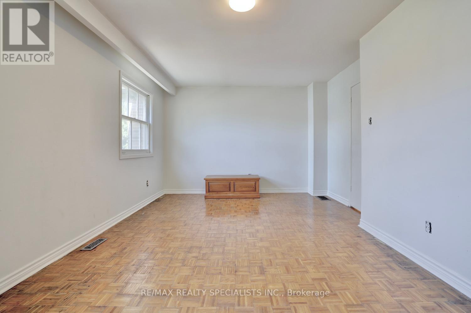 30 - 2445 Homelands Drive, Mississauga, Ontario  L5K 2C6 - Photo 19 - W13695678