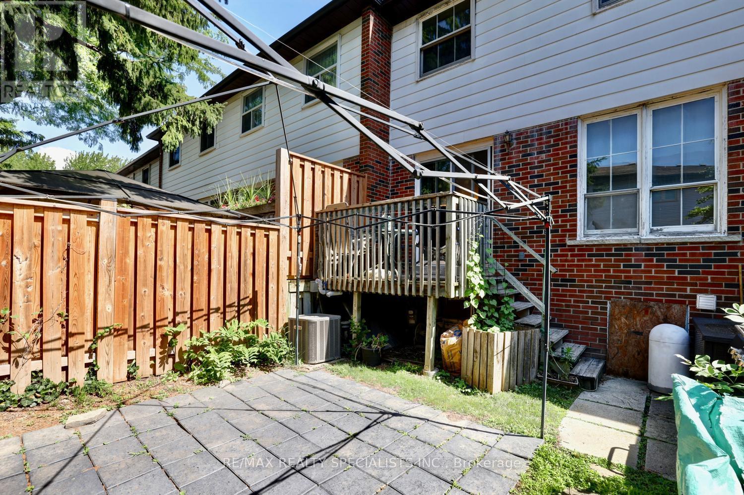 30 - 2445 Homelands Drive, Mississauga, Ontario  L5K 2C6 - Photo 27 - W13695678