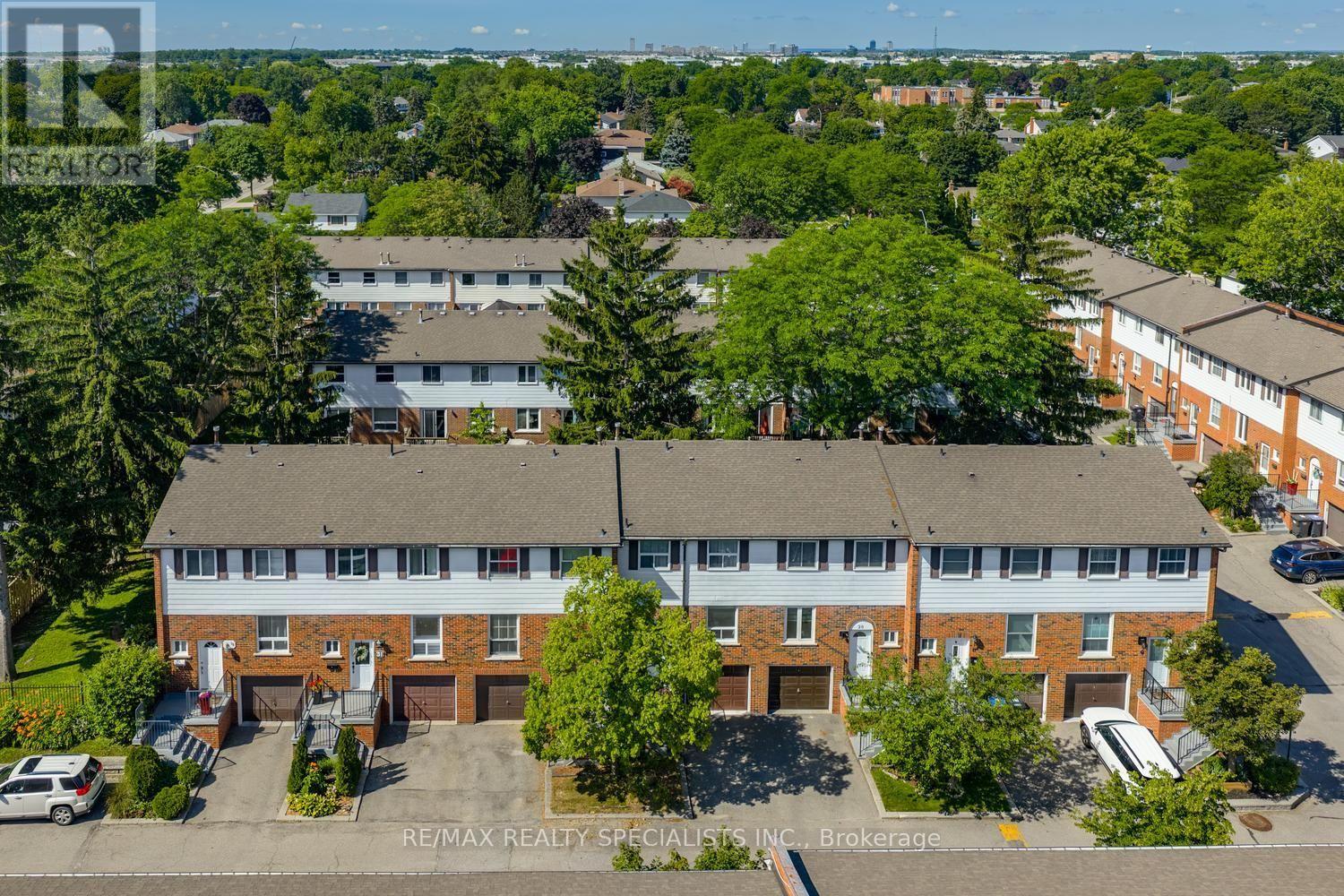 30 - 2445 Homelands Drive, Mississauga, Ontario  L5K 2C6 - Photo 33 - W13695678