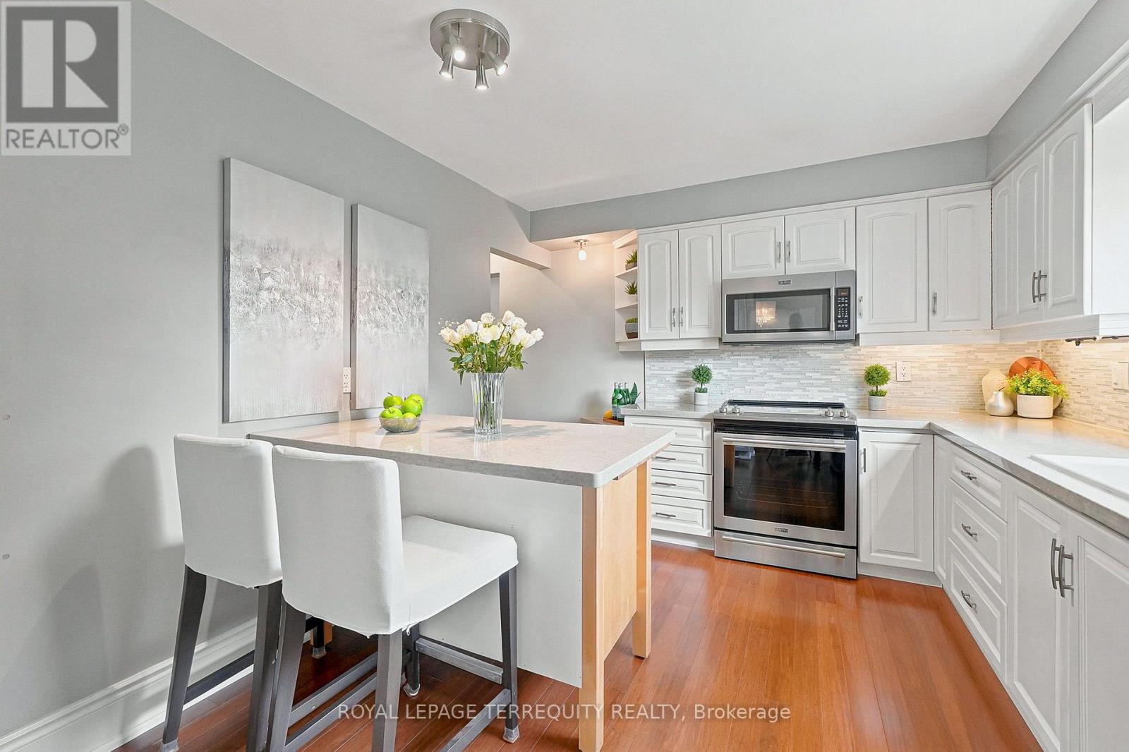 2656 Spruce Needle Drive, Mississauga, Ontario  L5L 1M9 - Photo 12 - W13695700