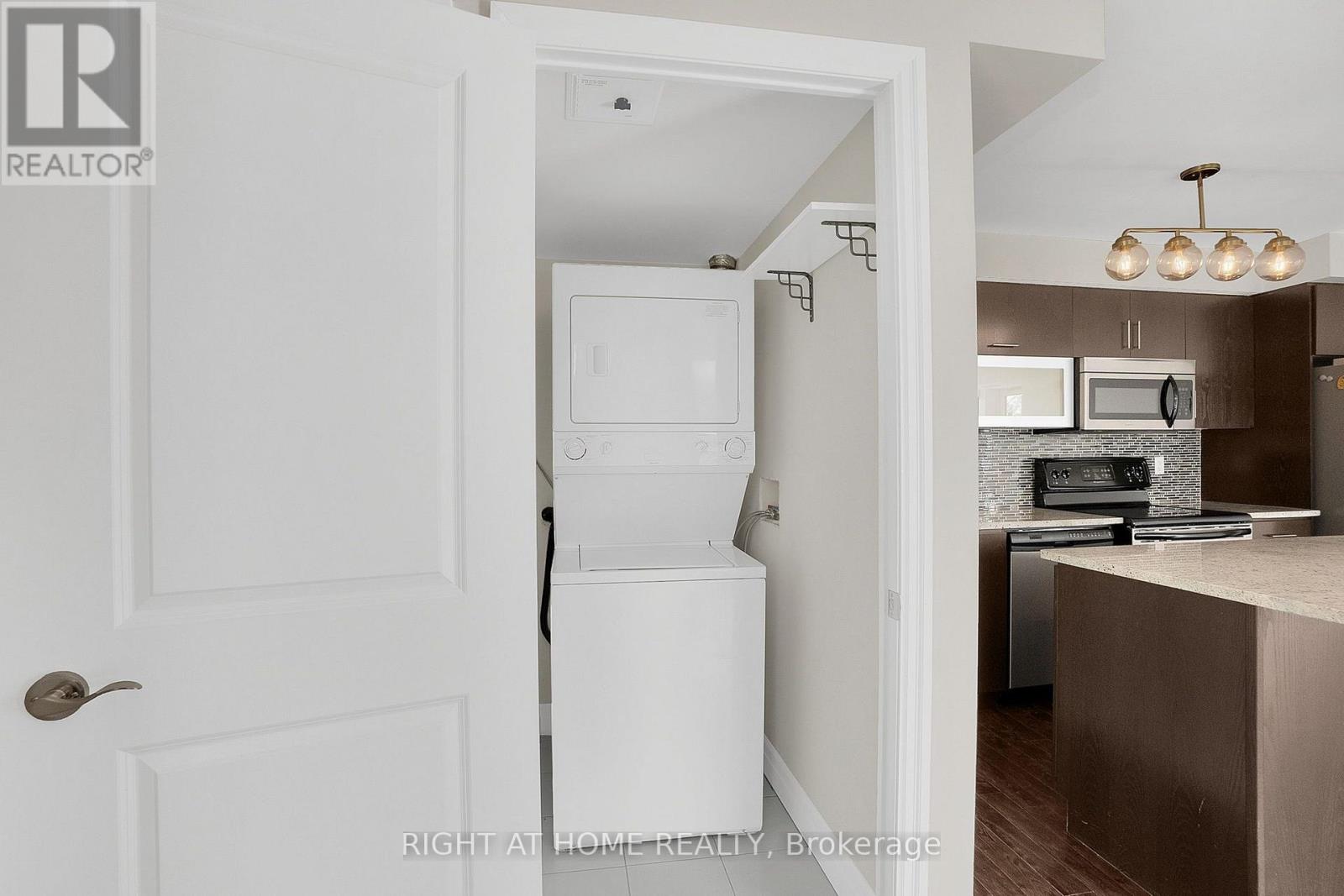 308 - 20 Gothic Avenue, Toronto, Ontario  M6P 1T5 - Photo 18 - W13695704