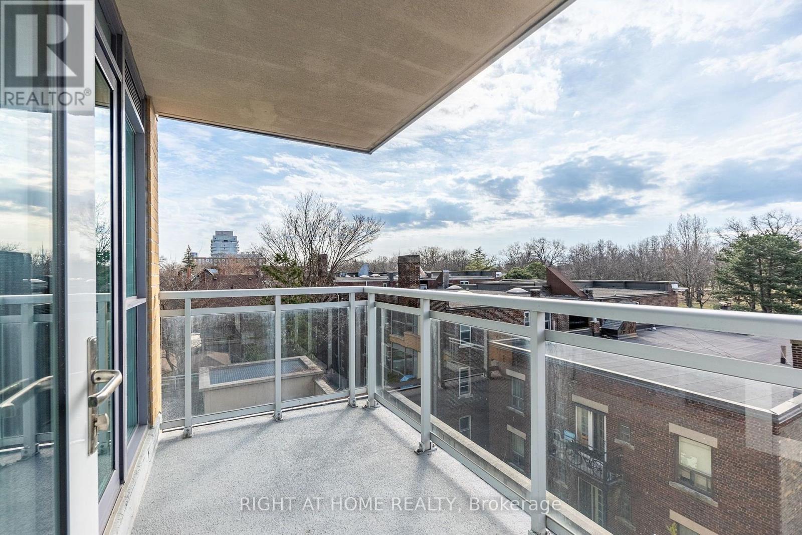 308 - 20 Gothic Avenue, Toronto, Ontario  M6P 1T5 - Photo 19 - W13695704