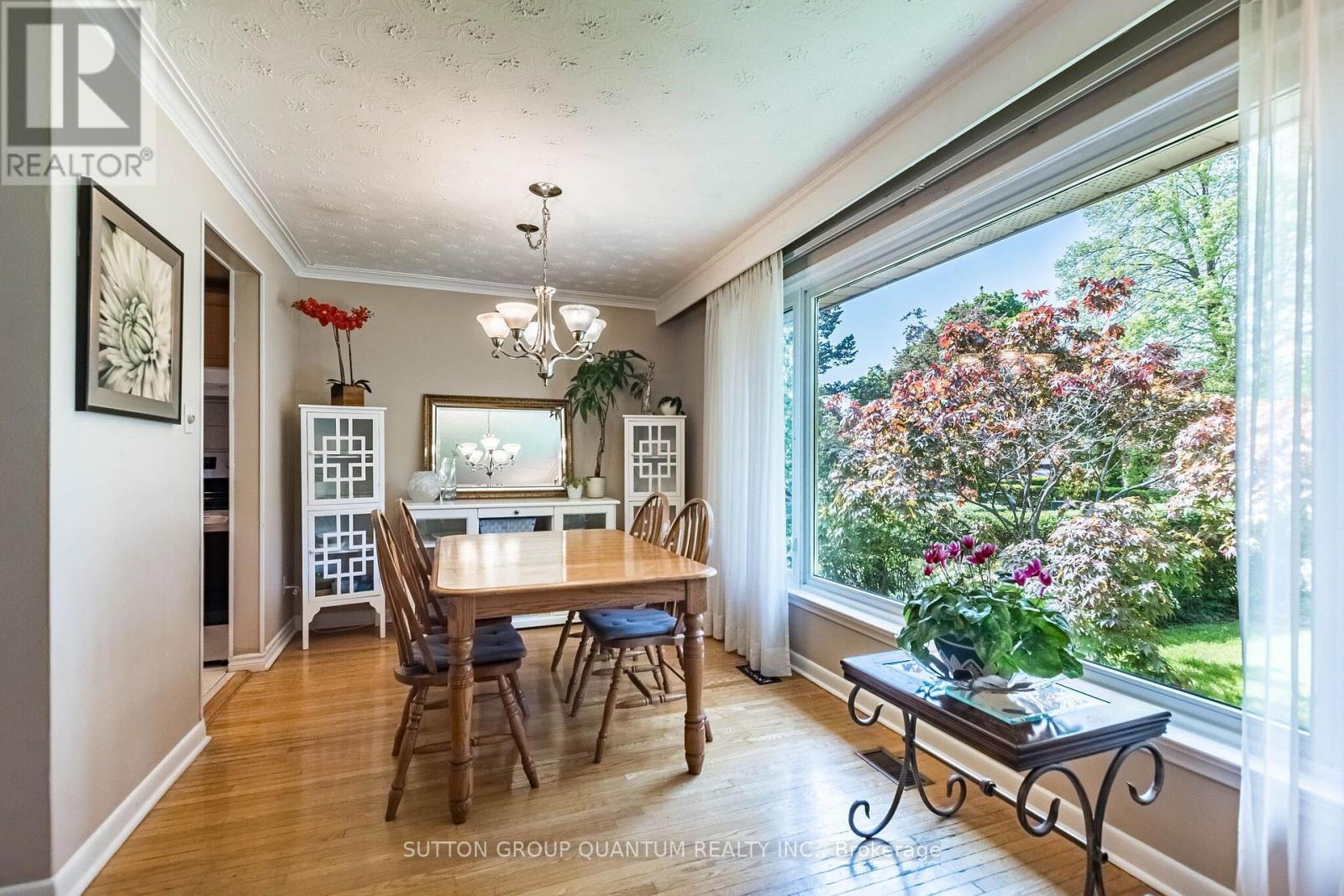 1293 Daimler Road, Mississauga, Ontario  L5J 3T3 - Photo 11 - W13695742