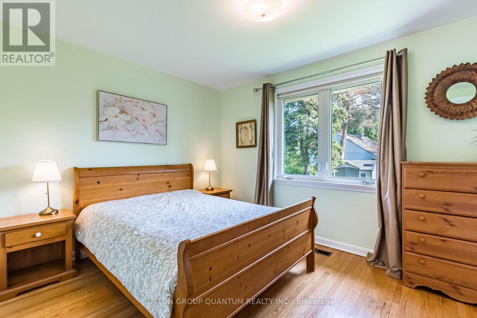 1293 Daimler Road, Mississauga, Ontario  L5J 3T3 - Photo 15 - W13695742