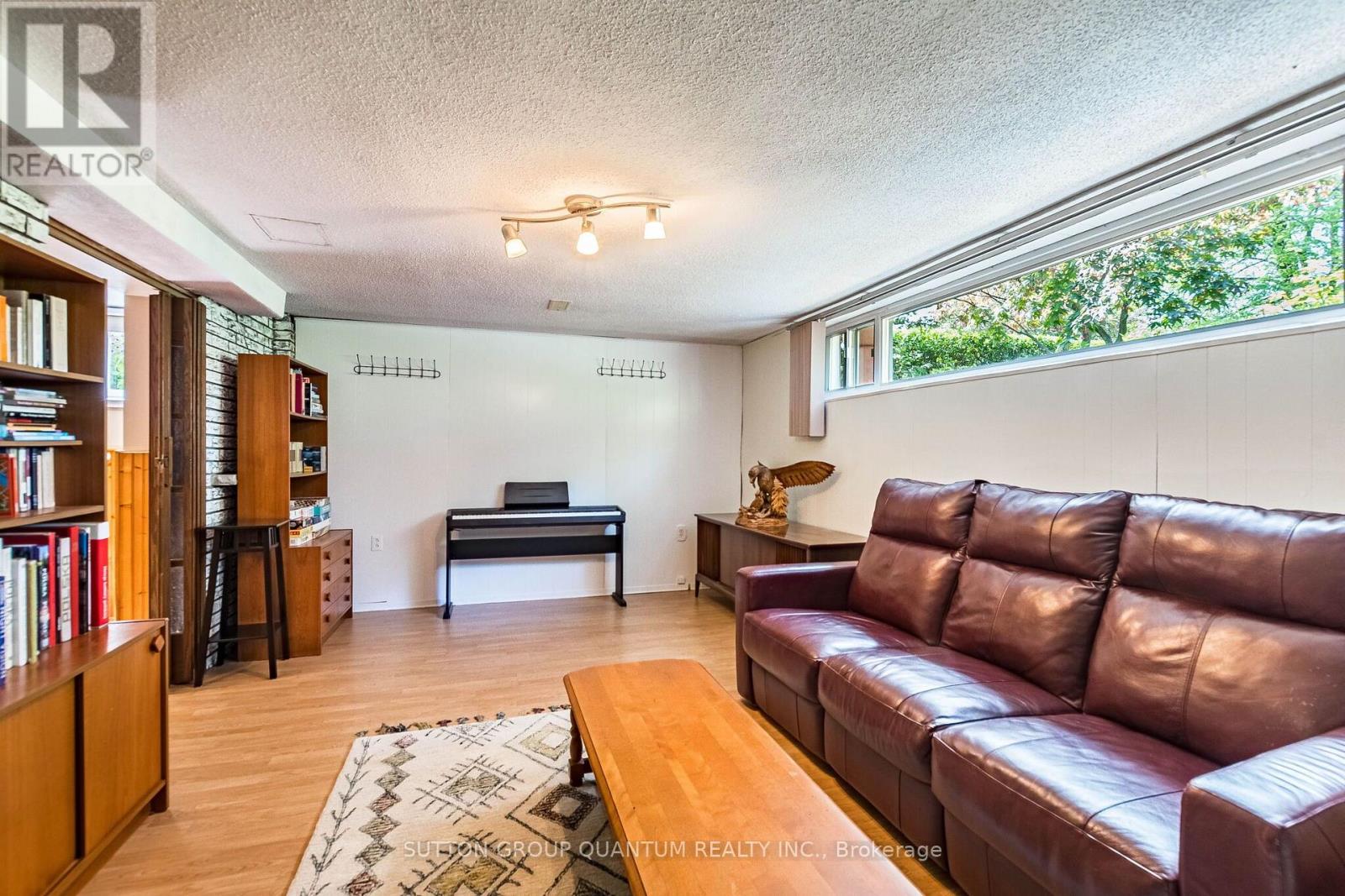 1293 Daimler Road, Mississauga, Ontario  L5J 3T3 - Photo 22 - W13695742