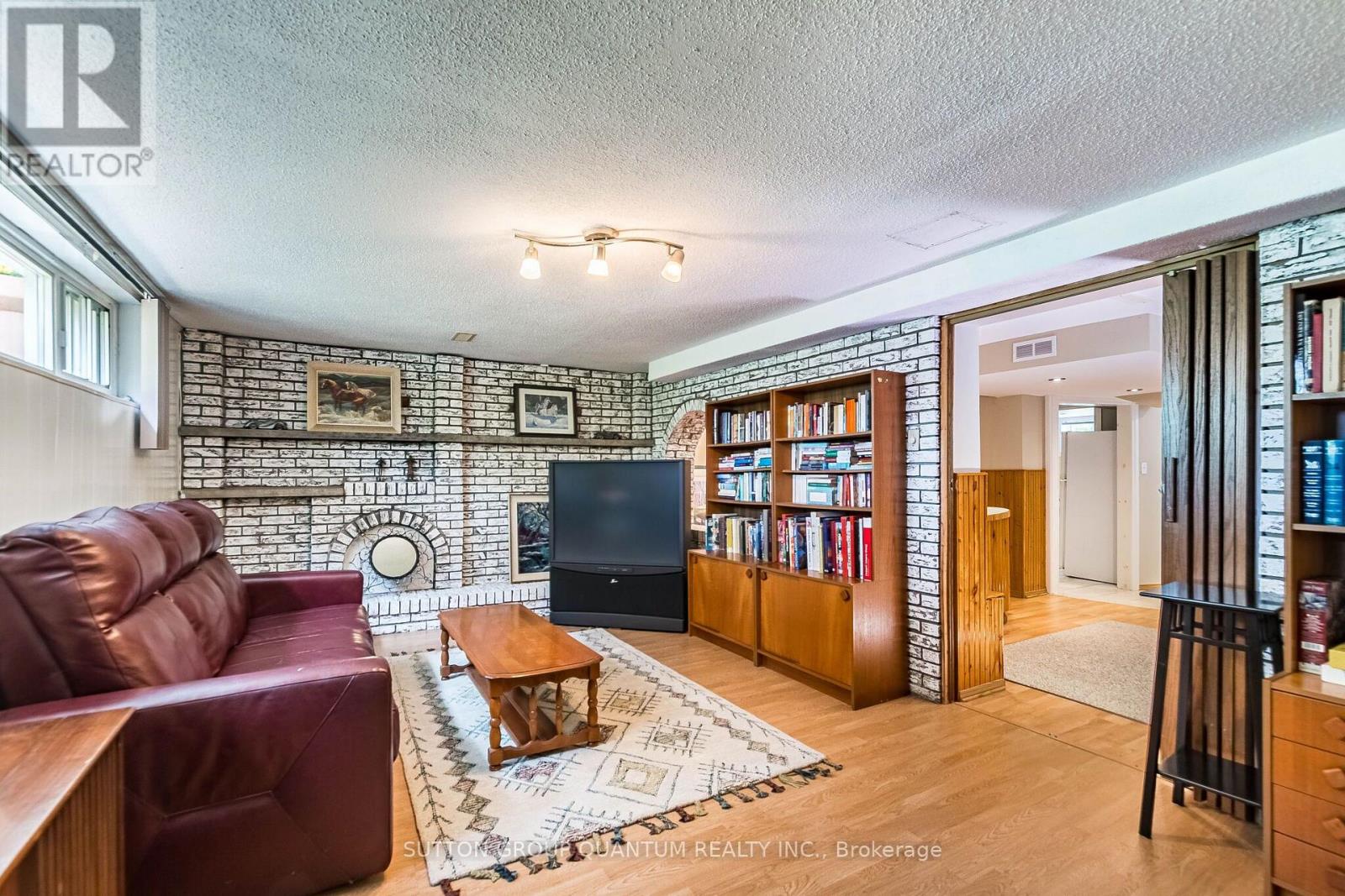1293 Daimler Road, Mississauga, Ontario  L5J 3T3 - Photo 23 - W13695742