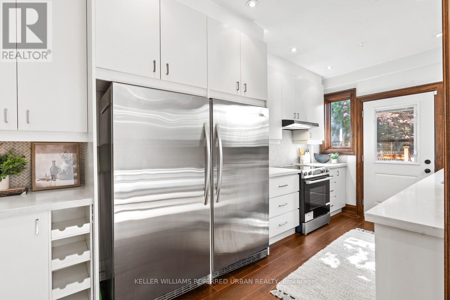 474 Armadale Avenue, Toronto, Ontario  M6S 3X9 - Photo 15 - W13695754