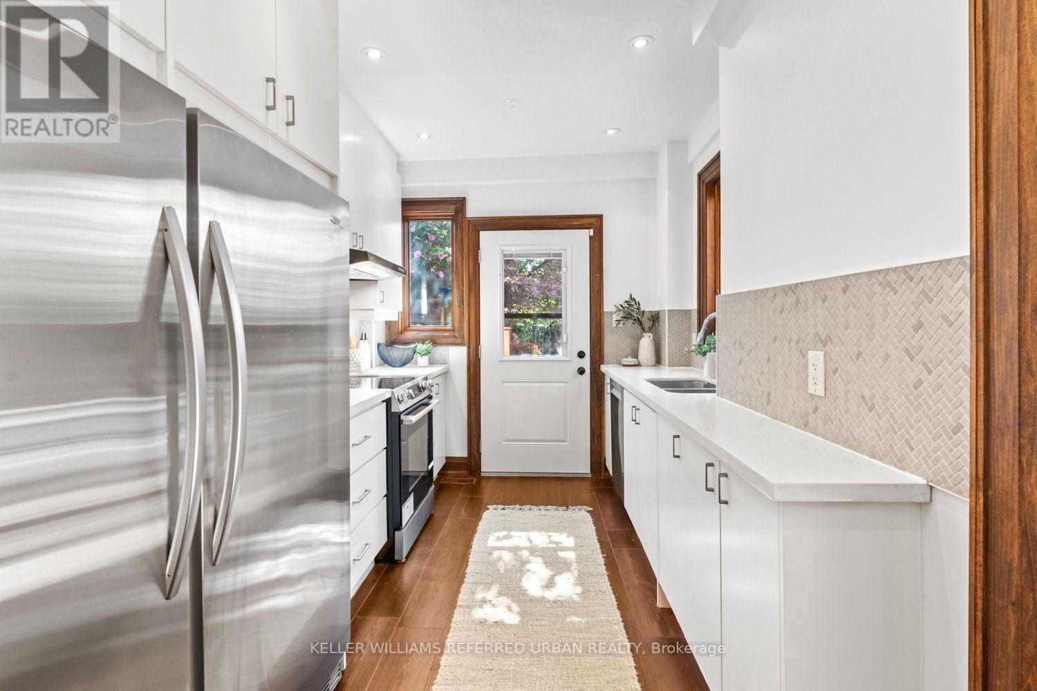 474 Armadale Avenue, Toronto, Ontario  M6S 3X9 - Photo 16 - W13695754