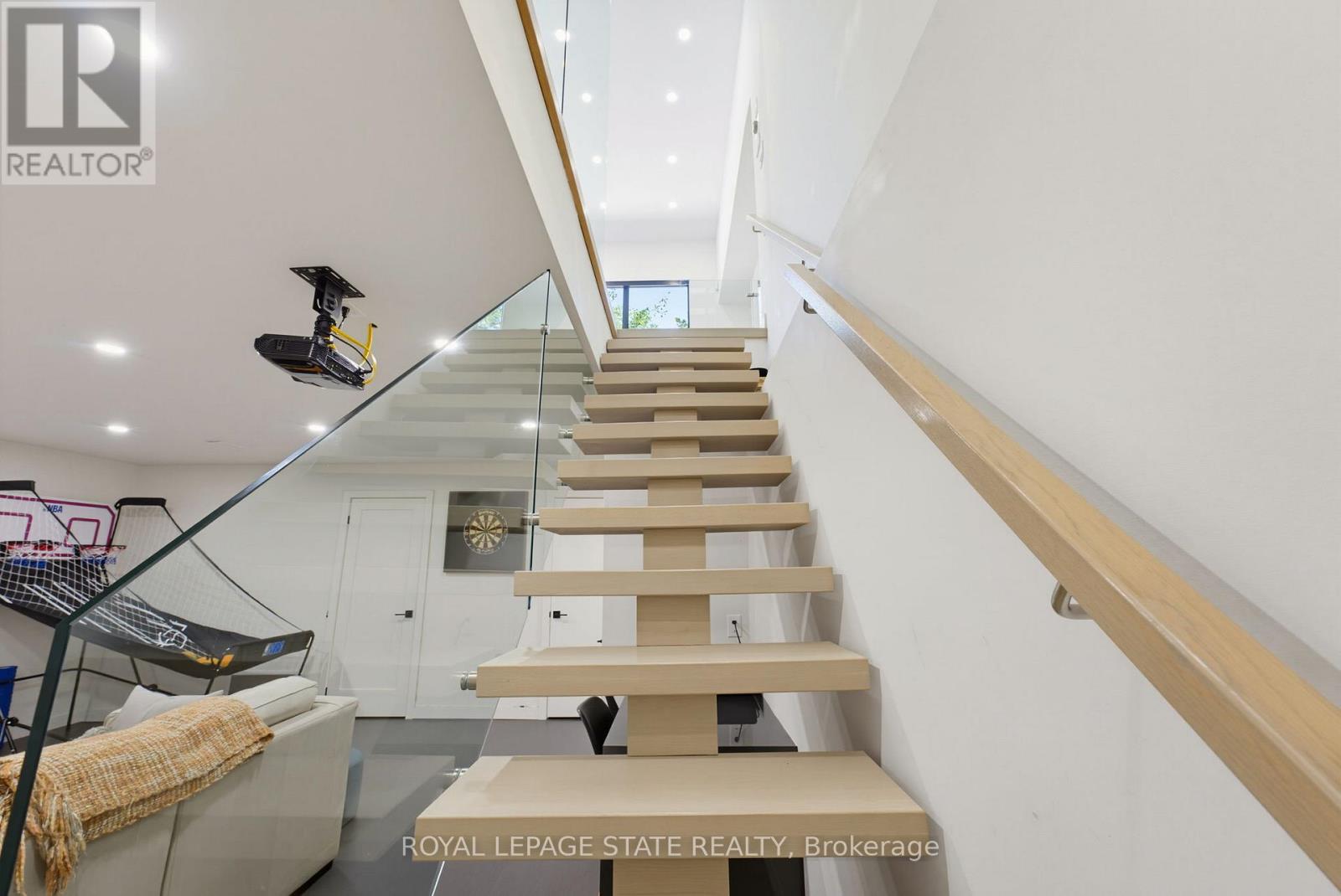 282 Robina Road, Hamilton, Ontario  L9G 2L7 - Photo 35 - X13695556