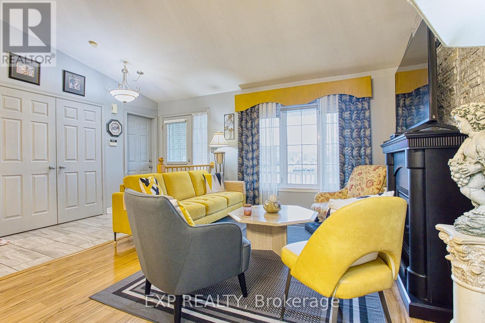 7192 Kelly Drive, Niagara Falls, Ontario  L2H 3K1 - Photo 6 - X13695602