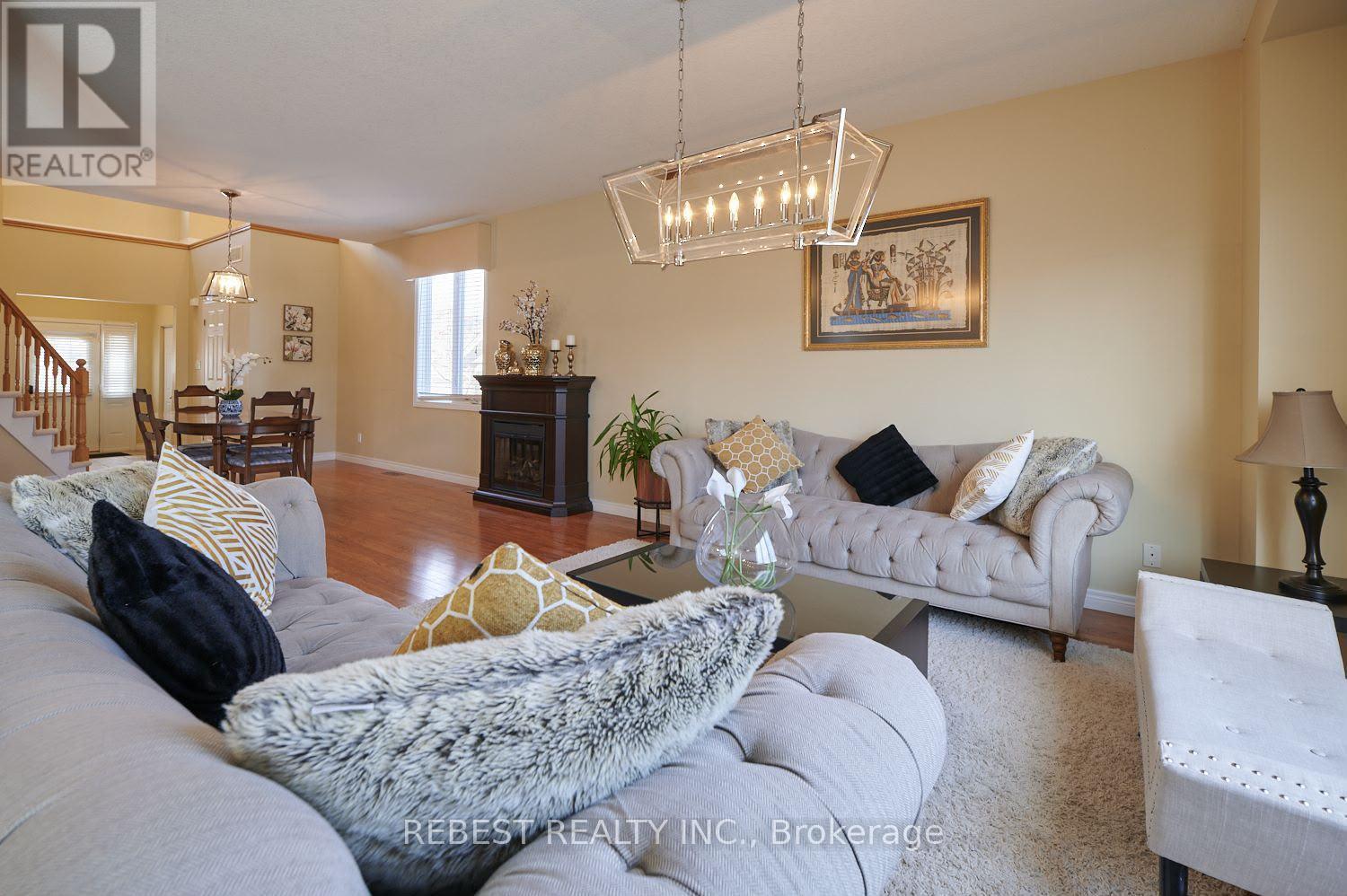 655 Interlaken Drive, Waterloo, Ontario  N2T 2Y5 - Photo 17 - X13695638