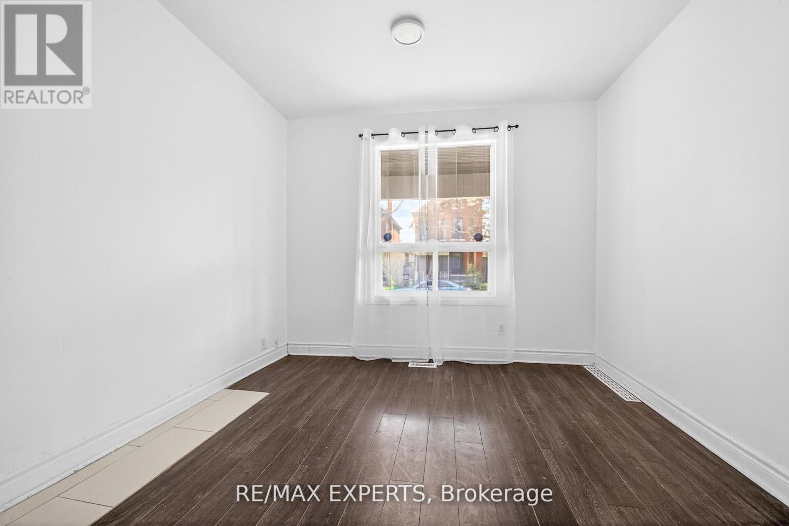 99 Leeming Street, Hamilton, Ontario  L8L 5T5 - Photo 10 - X13695734