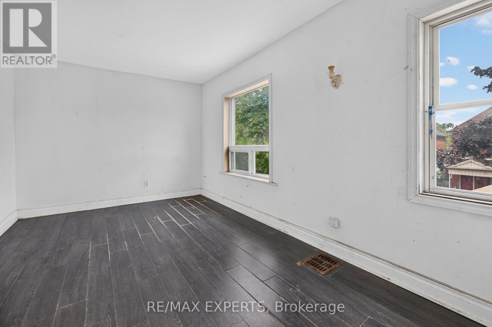 99 Leeming Street, Hamilton, Ontario  L8L 5T5 - Photo 26 - X13695734
