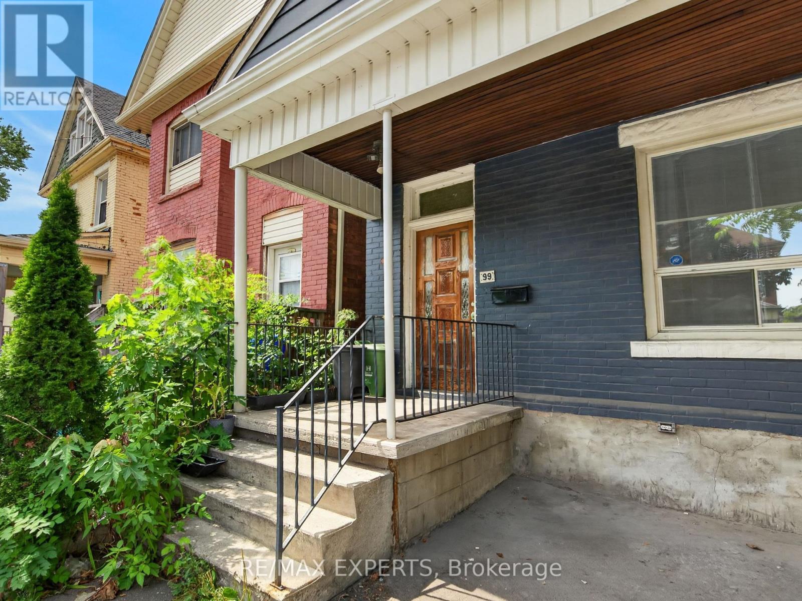 99 Leeming Street, Hamilton, Ontario  L8L 5T5 - Photo 3 - X13695734
