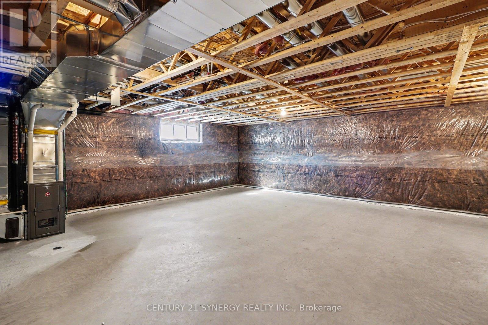 71 Villeneuve Street, North Stormont, Ontario  K0C 1W0 - Photo 32 - X12841886
