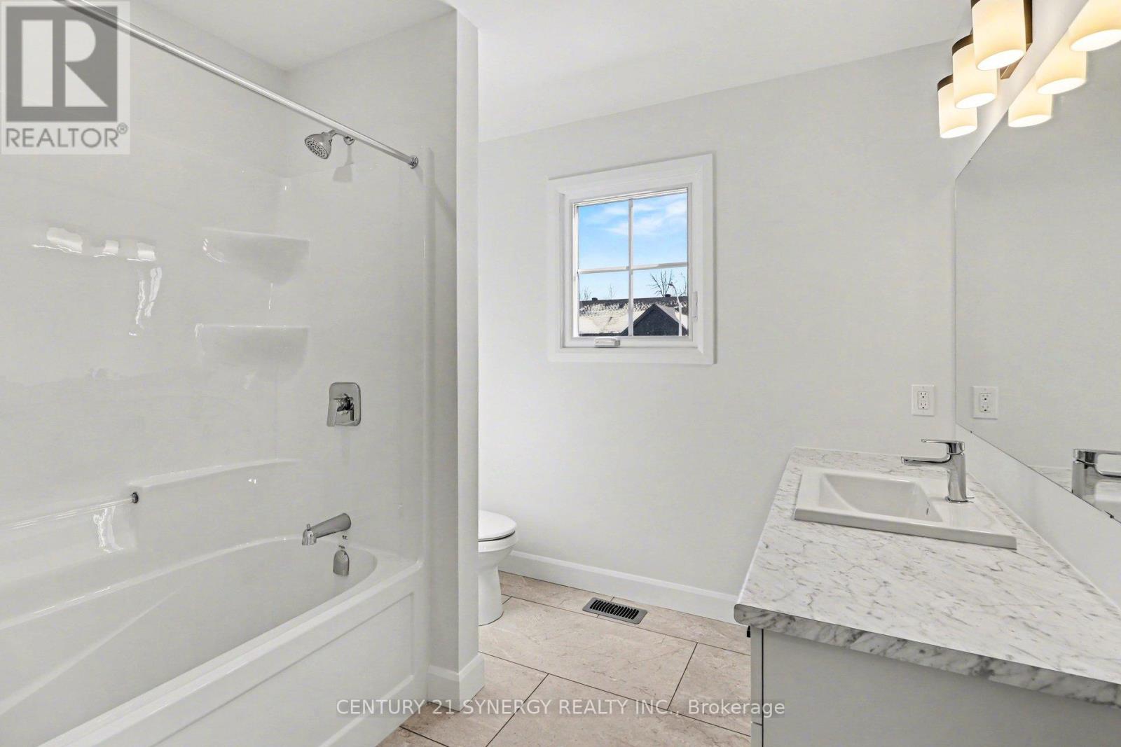 71 Villeneuve Street, North Stormont, Ontario  K0C 1W0 - Photo 30 - X12841886