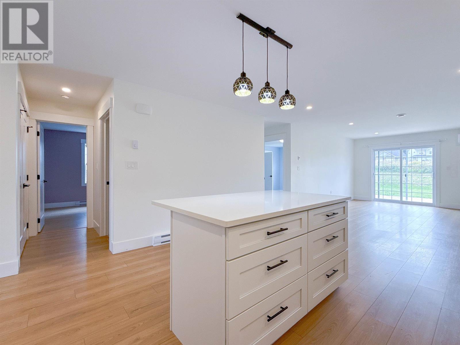 180 Stanmol Drive, West Royalty, Prince Edward Island  C1E 3V1 - Photo 3 - 202621086