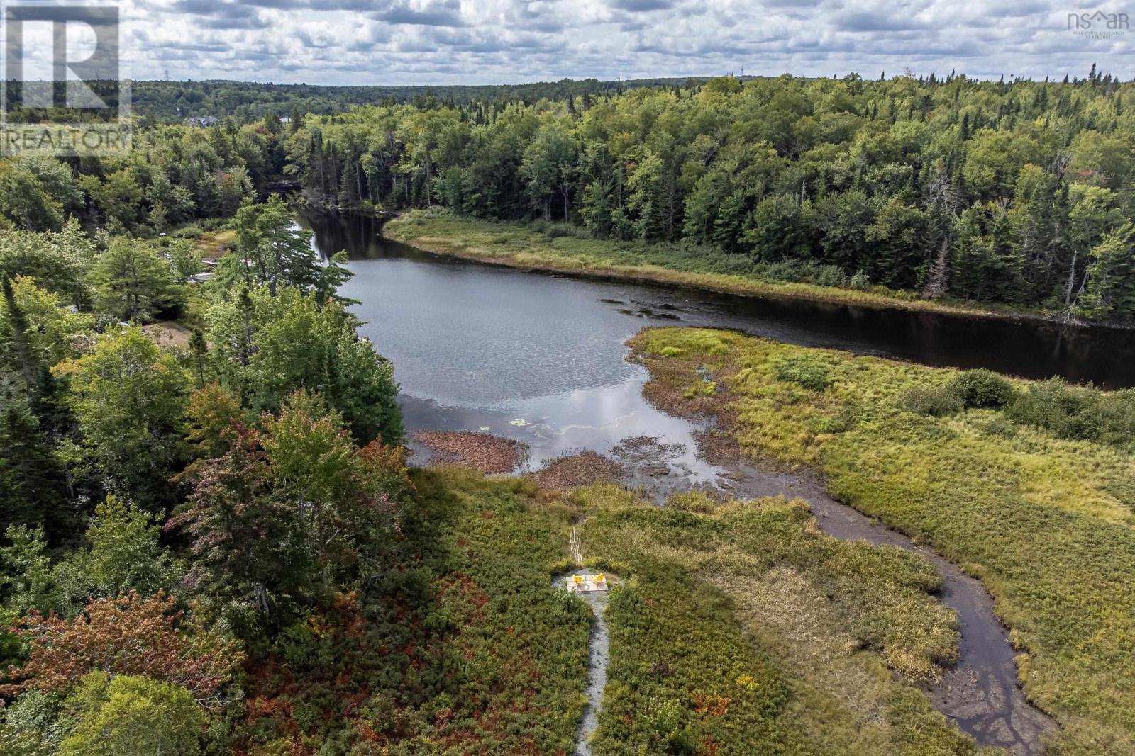 1424 Mccabe Lake Drive, Middle Sackville, Nova Scotia  B4E 0P6 - Photo 2 - 202603901