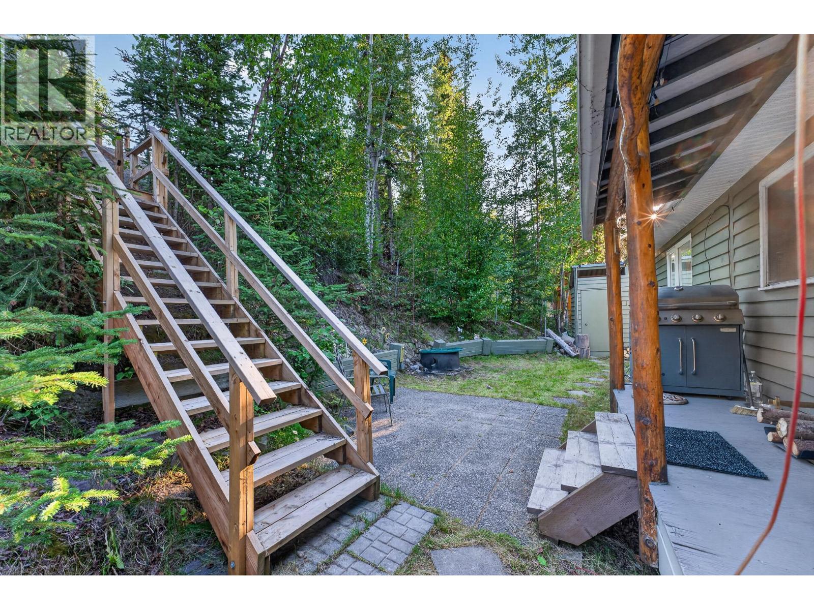 52200 Lloyd Drive, Cluculz Lake, British Columbia  V0J 3A3 - Photo 18 - R3156166