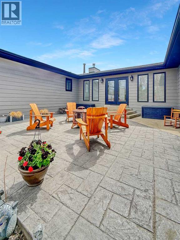 39 Ravine Drive, Whitecourt, Alberta  T7S 1H5 - Photo 2 - A2306814