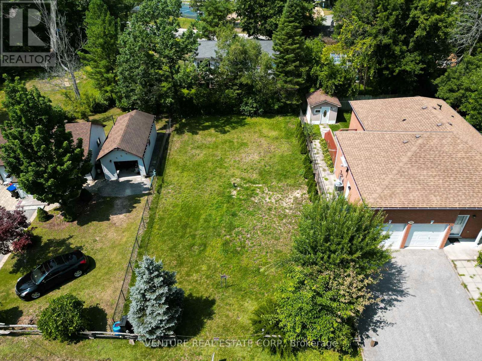 74 Forest Avenue, Wasaga Beach, Ontario  L9Z 2K4 - Photo 5 - S13111614
