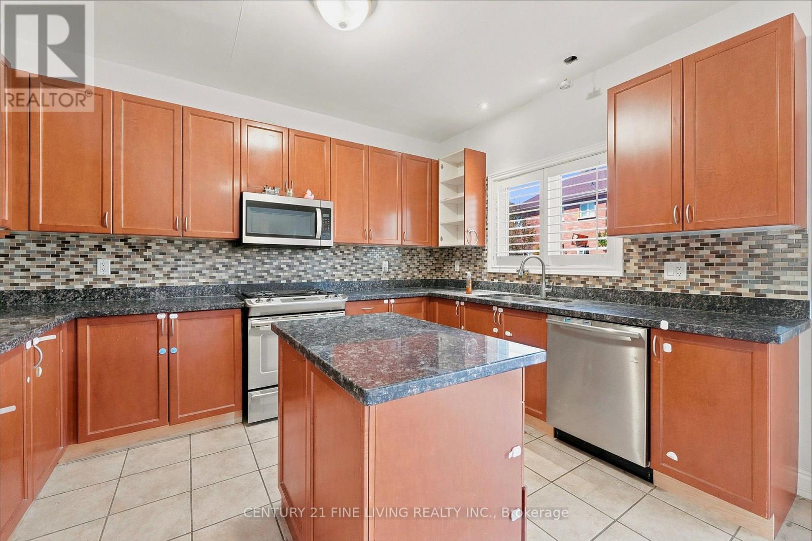 38 Eiffel Boulevard, Brampton, Ontario  L6P 1W3 - Photo 13 - W13695768