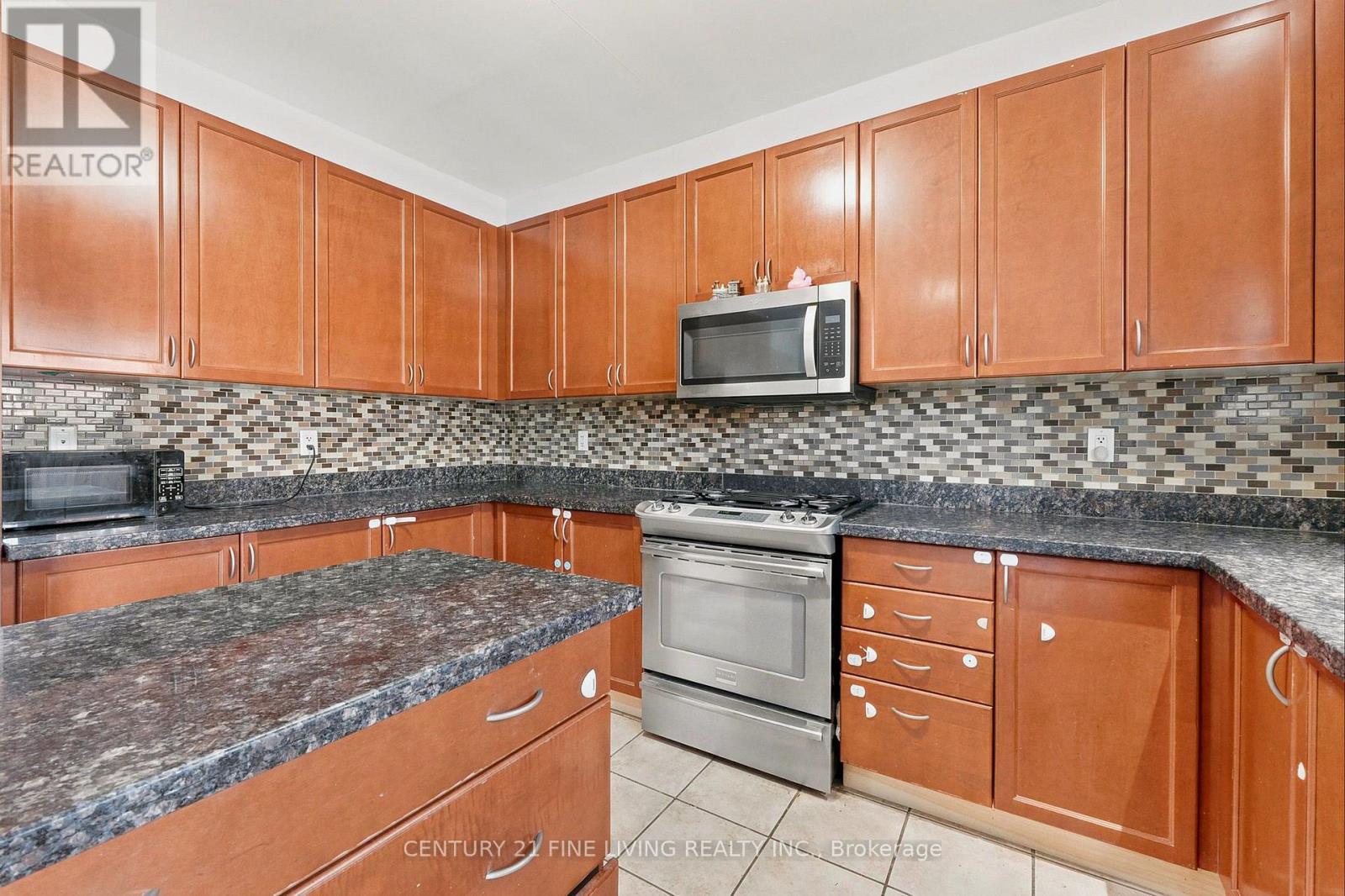38 Eiffel Boulevard, Brampton, Ontario  L6P 1W3 - Photo 15 - W13695768