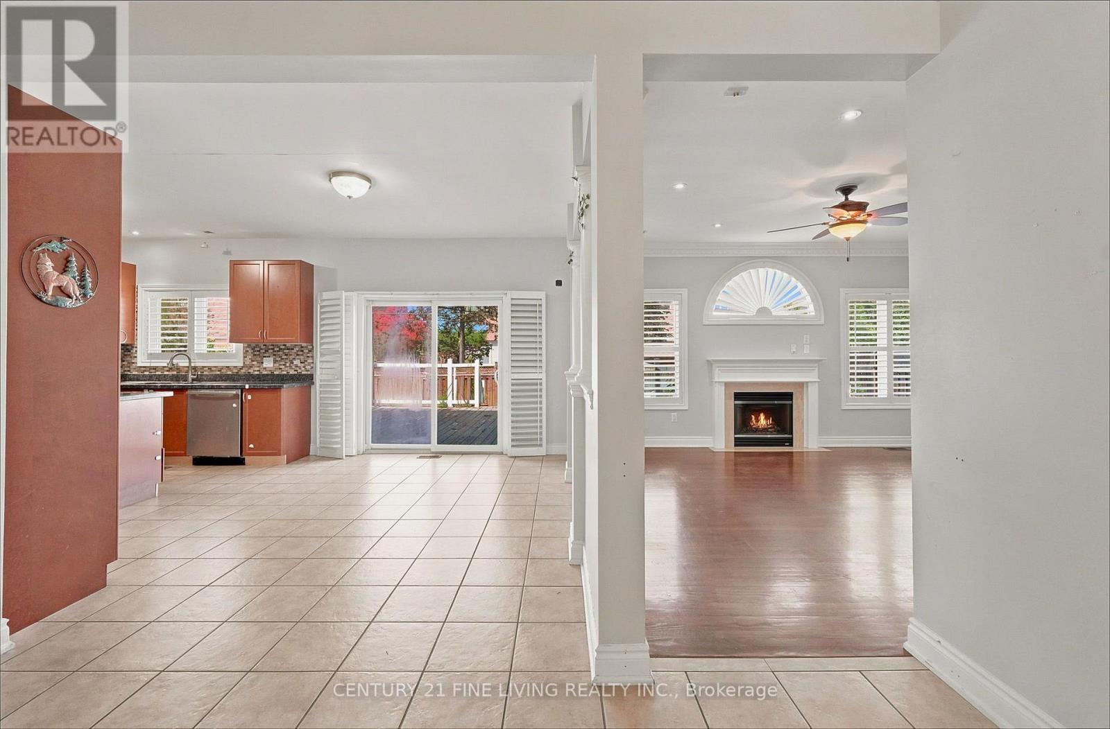 38 Eiffel Boulevard, Brampton, Ontario  L6P 1W3 - Photo 8 - W13695768