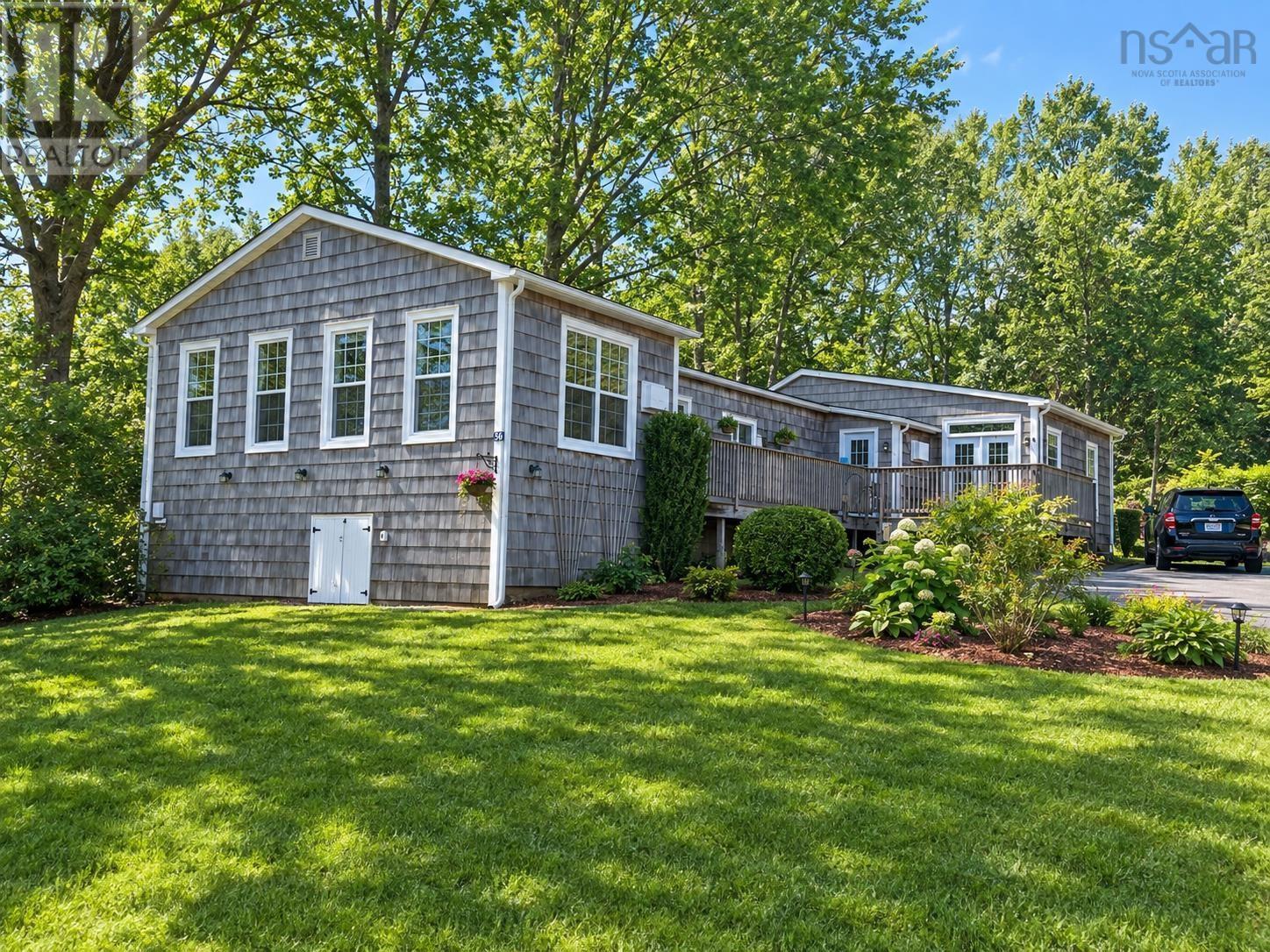 86 West Street, Milton, Nova Scotia  B0T 1P0 - Photo 1 - 202605204