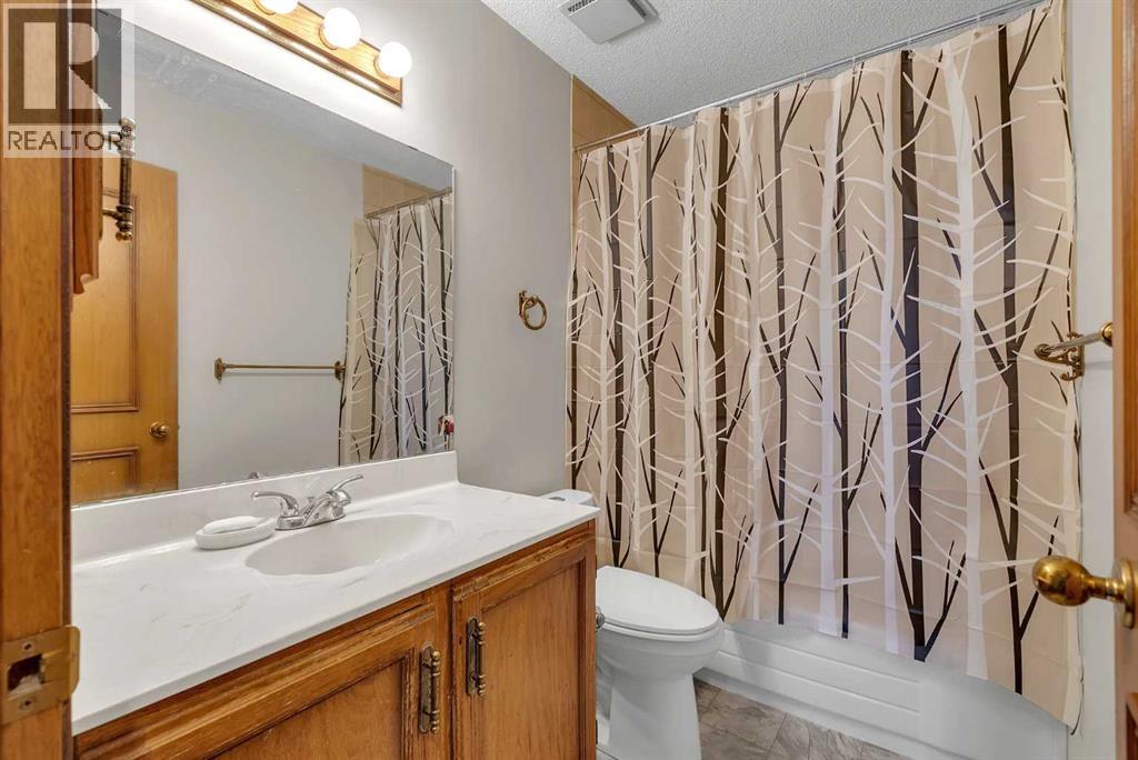 28 Macewan Meadow Link Nw, Calgary, Alberta  T3K 3H4 - Photo 16 - A2330999