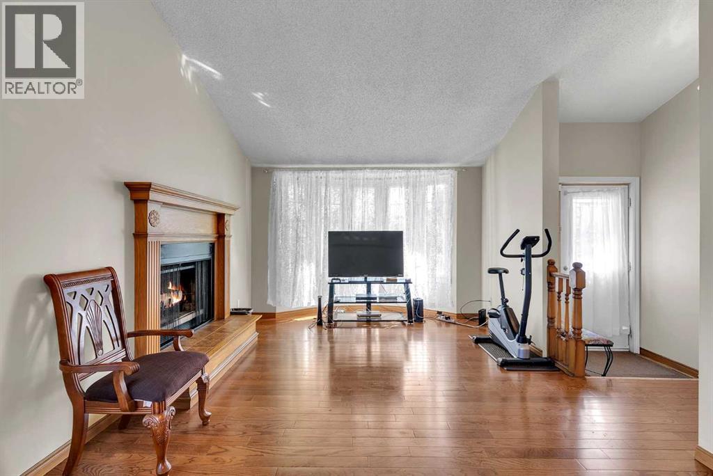 28 Macewan Meadow Link Nw, Calgary, Alberta  T3K 3H4 - Photo 6 - A2330999