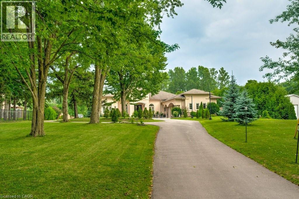 2462 Sideroad 2, Burlington, Ontario L7P 0H1 - Photo 3 - 40814255