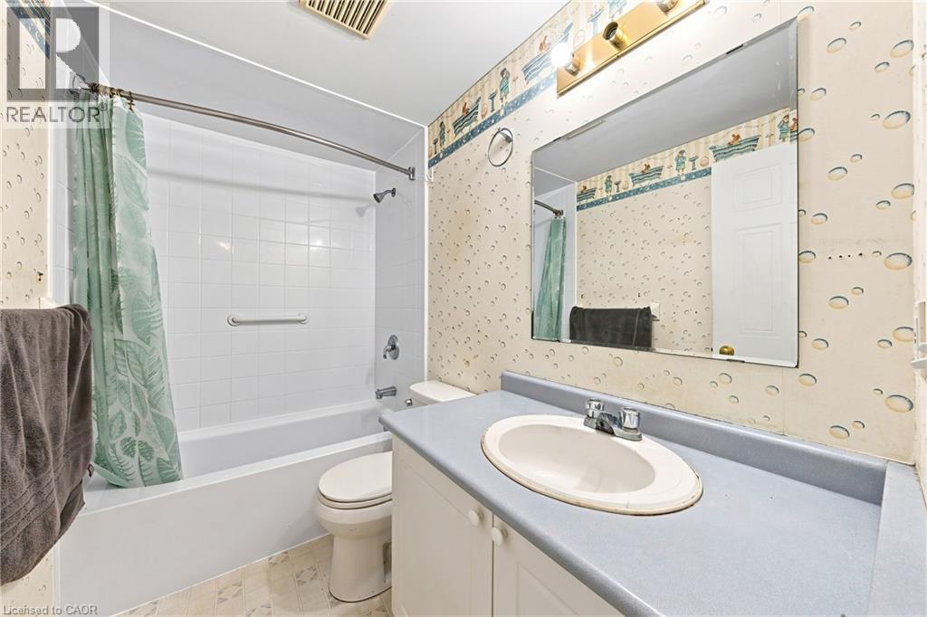 24 King William Court, Cambridge, Ontario  N3C 4J2 - Photo 17 - 40856337